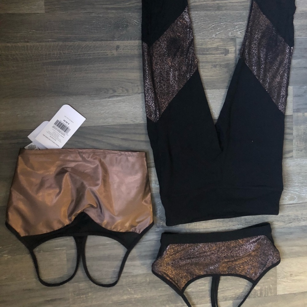 3 piece Fabletics workout set